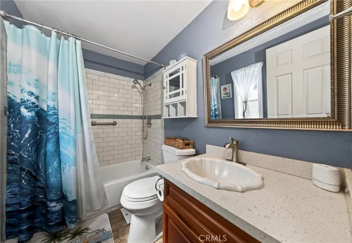 Primary bath with beautiful upgrades