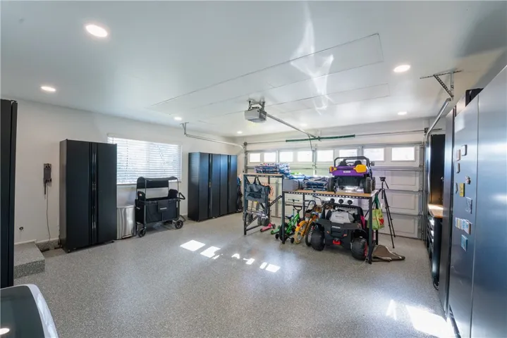 3104 Taft Way, Costa Mesa, California 92626
