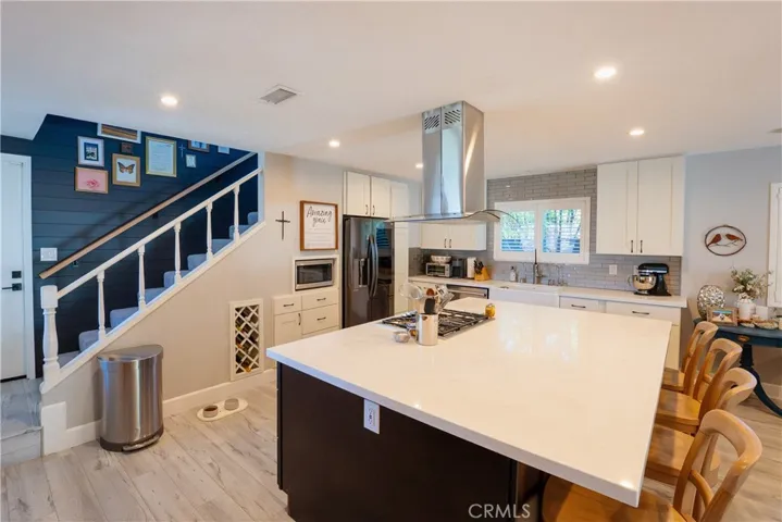 3104 Taft Way, Costa Mesa, California 92626
