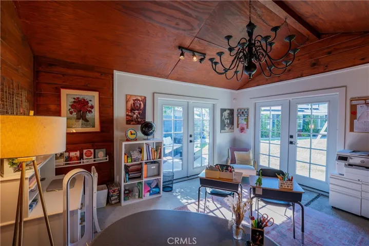 3104 Taft Way, Costa Mesa, California 92626