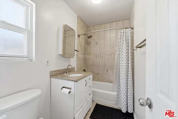 4254 Gaviota Avenue, Long Beach, California 90807