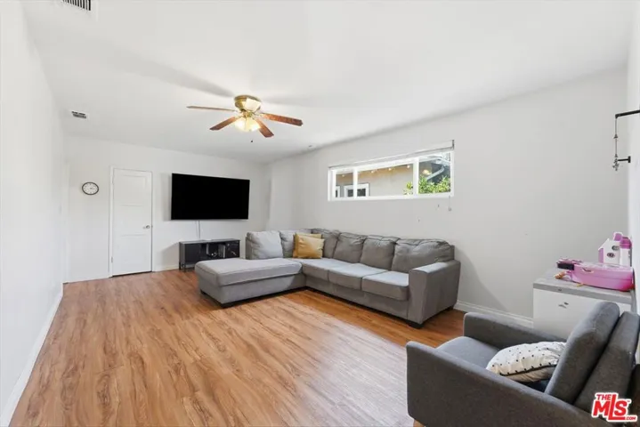 4254 Gaviota Avenue, Long Beach, California 90807