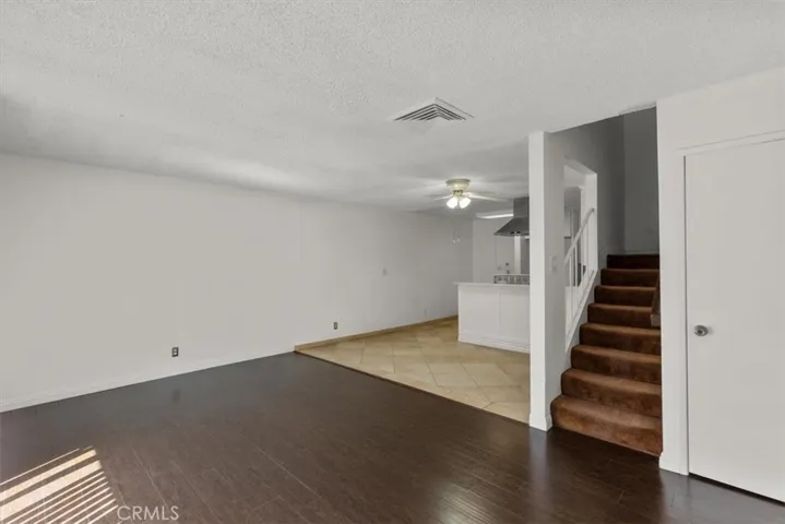 7033 Stewart And Gray Road 24, Downey, California 90240