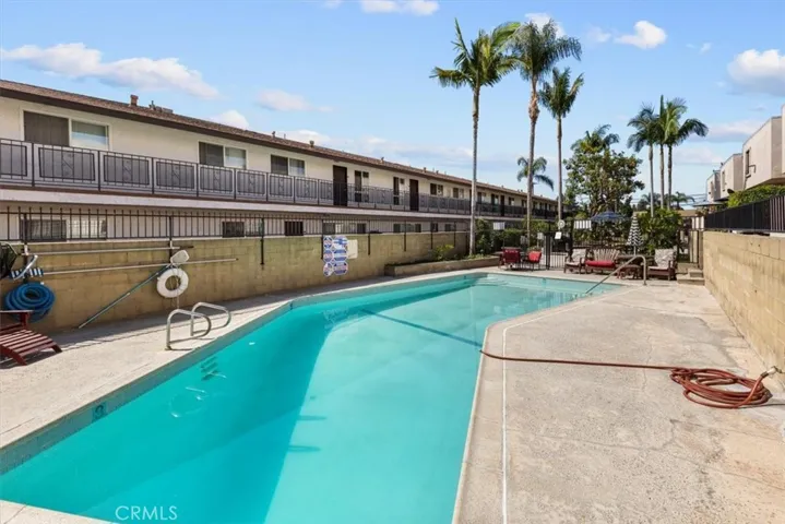 7033 Stewart And Gray Road 24, Downey, California 90240