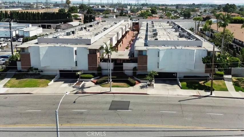 7033 Stewart And Gray Road 24, Downey, California 90240