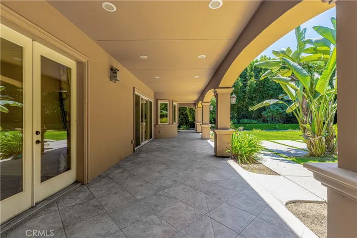553 Woodward Blvd, Pasadena, California 91107