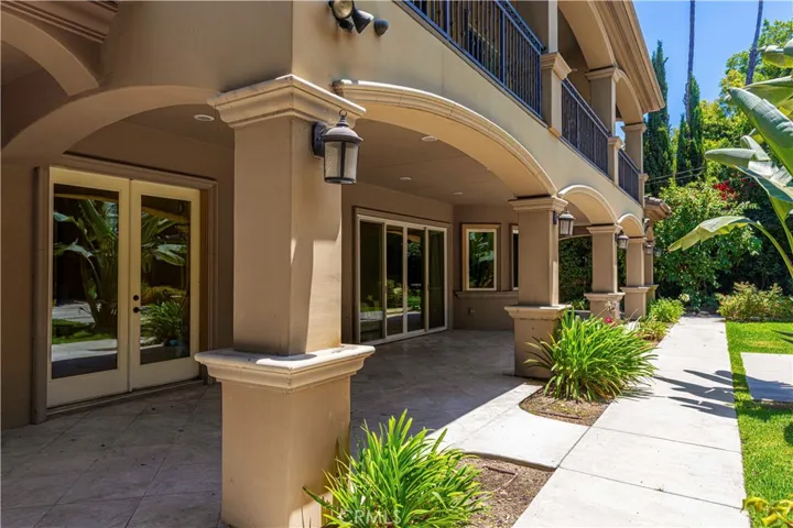 553 Woodward Blvd, Pasadena, California 91107