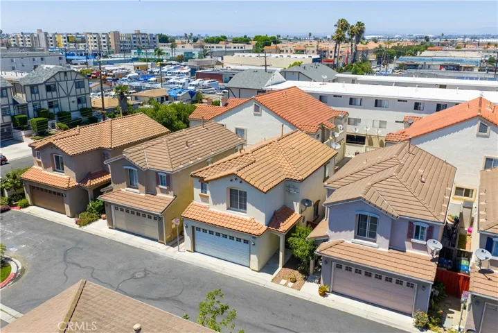 3259 Garden Lane, Hawthorne, California 90250