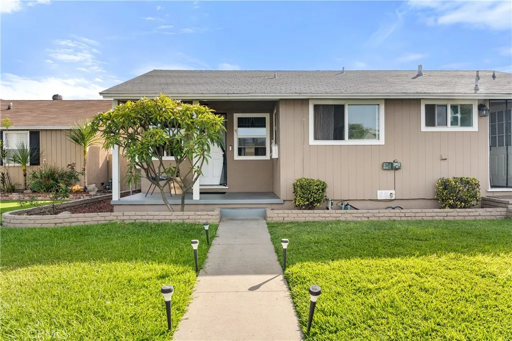 8030 Blandwood
