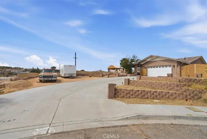 1160 Madrona, Barstow, California 92311