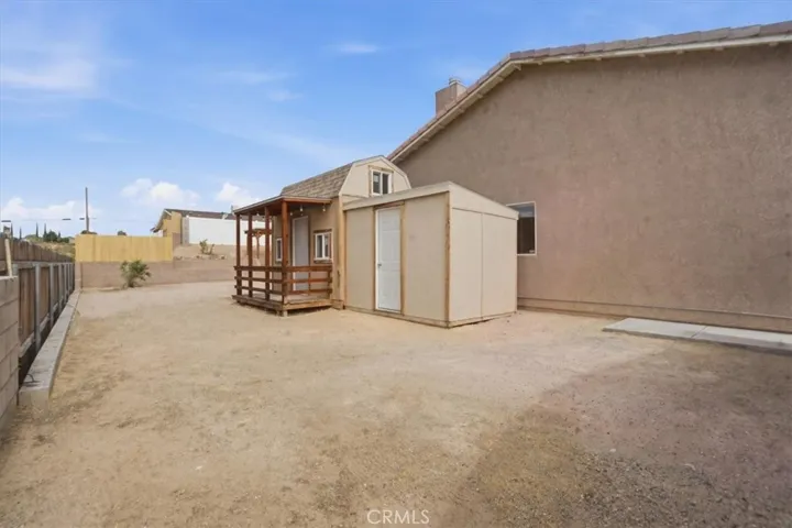 1160 Madrona, Barstow, California 92311