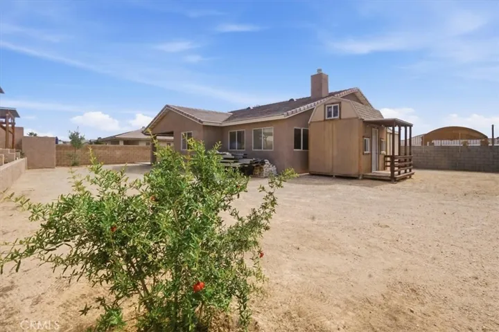 1160 Madrona, Barstow, California 92311