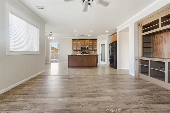 1160 Madrona, Barstow, California 92311