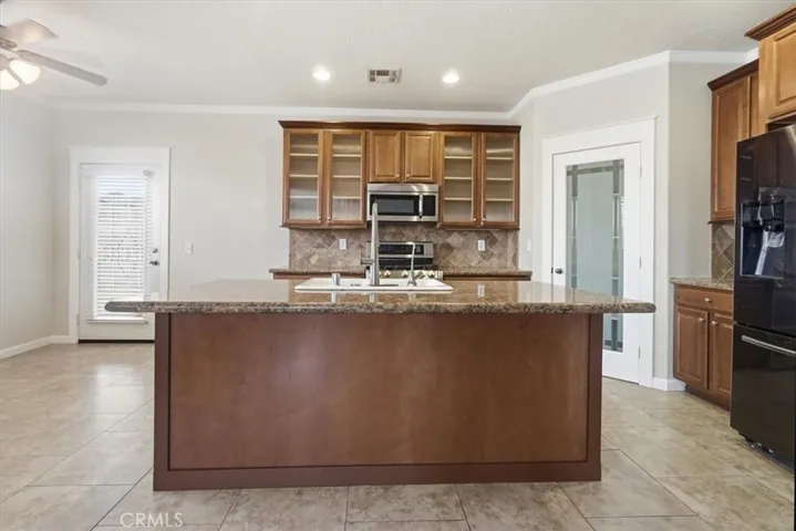 1160 Madrona, Barstow, California 92311