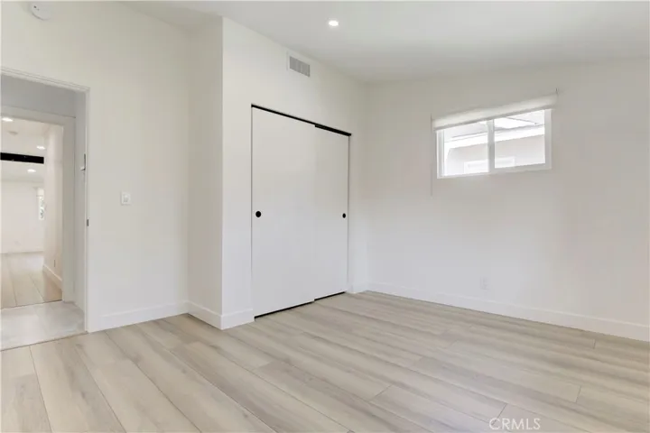5515 Hermitage, Valley Village, California 91607