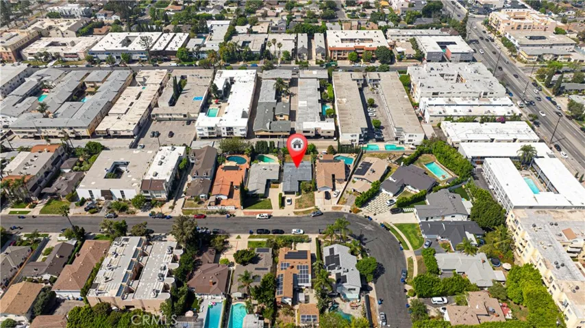 5515 Hermitage, Valley Village, California 91607