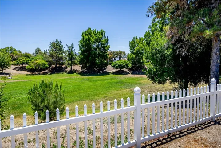 366 Lark, Paso Robles, California 93446