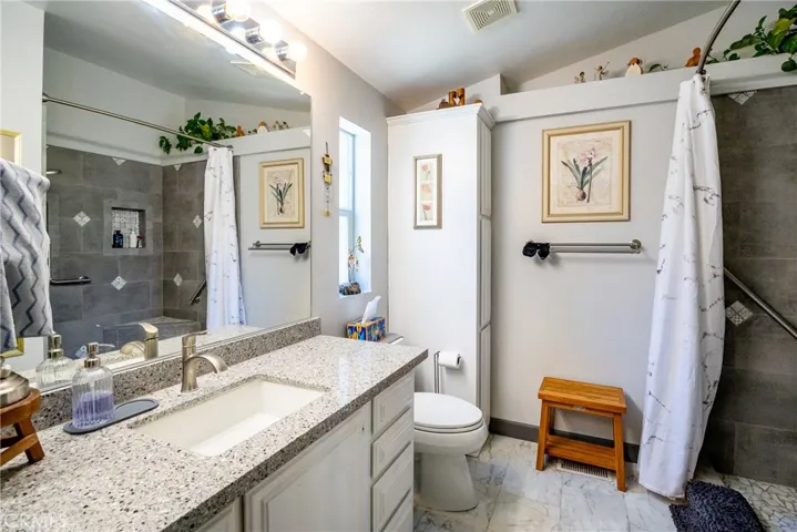 366 Lark, Paso Robles, California 93446