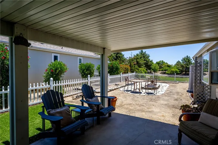 366 Lark, Paso Robles, California 93446