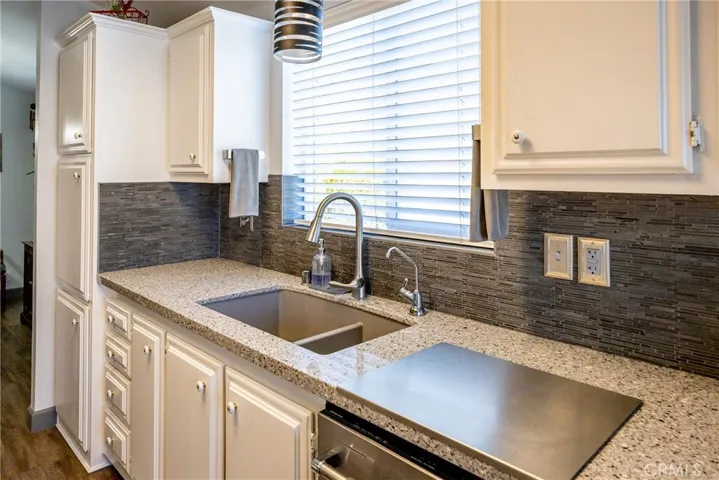 366 Lark, Paso Robles, California 93446