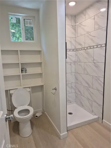 8913 Rathburn Avenue, Northridge, California 91325