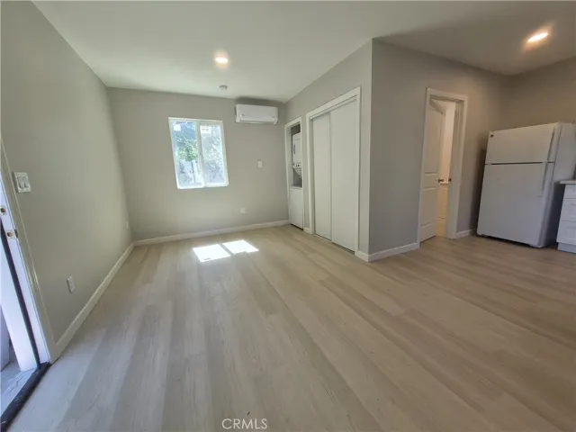 8913 Rathburn Avenue, Northridge, California 91325
