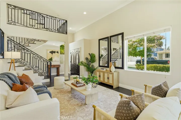 24107 Alliene Avenue, Lomita, California 90717