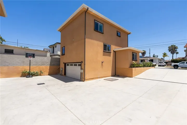 24107 Alliene Avenue, Lomita, California 90717
