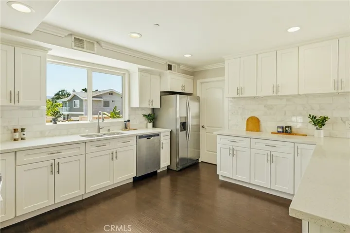 24107 Alliene Avenue, Lomita, California 90717