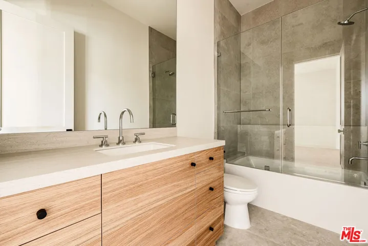 22328 S Summit Ridge Circle, Chatsworth, California 91311