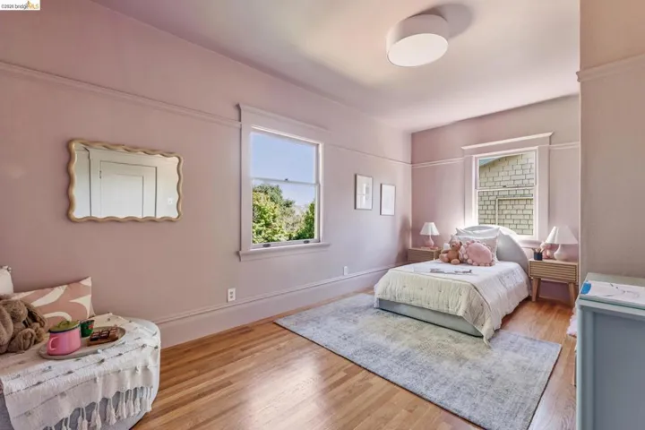 4130 Gilbert St, Oakland, California 94611