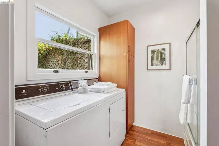 4130 Gilbert St, Oakland, California 94611