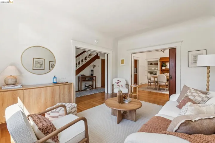 4130 Gilbert St, Oakland, California 94611