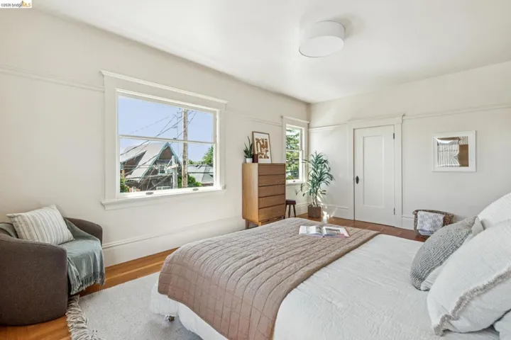 4130 Gilbert St, Oakland, California 94611