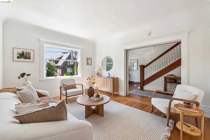 4130 Gilbert St, Oakland, California 94611