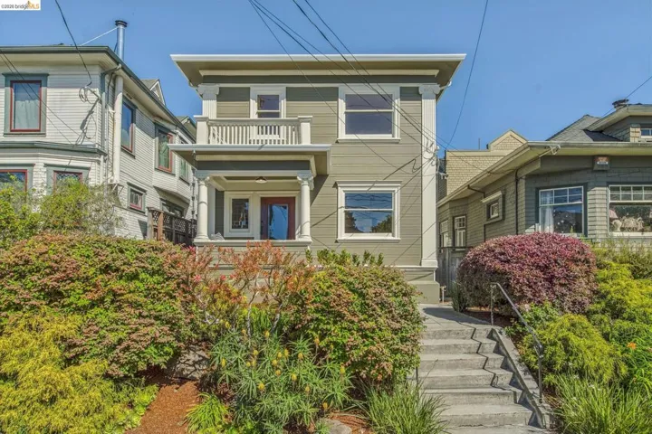 4130 Gilbert St, Oakland, California 94611
