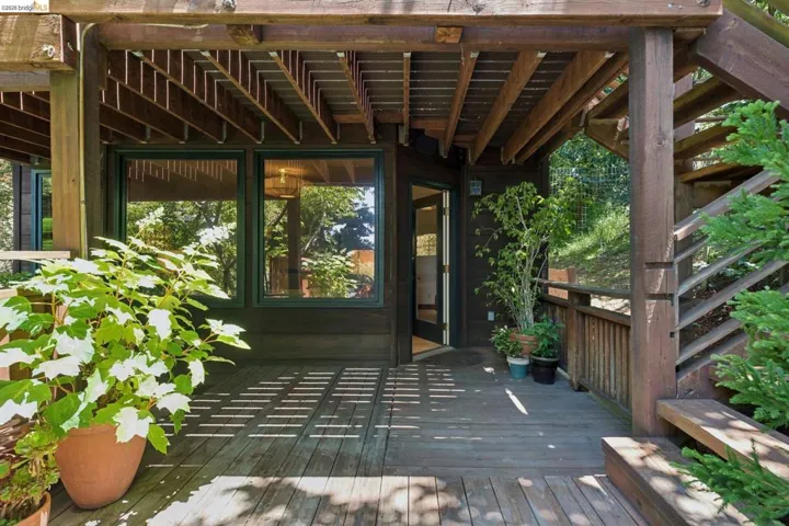 1090 Cragmont Ave, Berkeley, California 94708