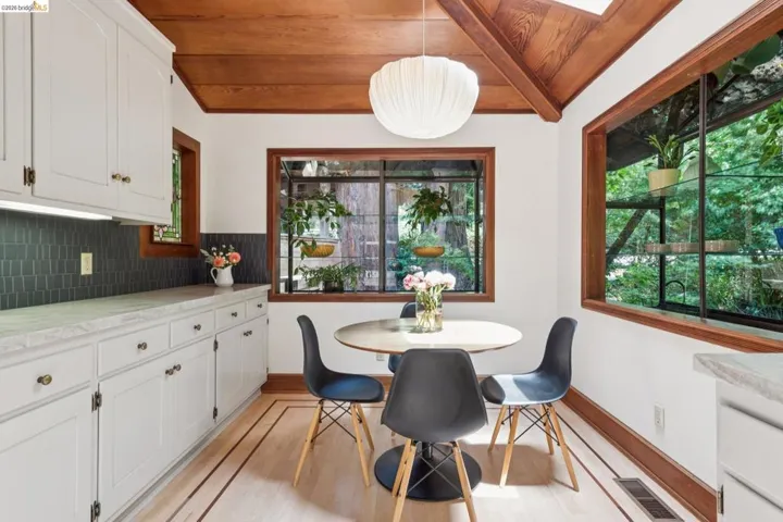 1090 Cragmont Ave, Berkeley, California 94708