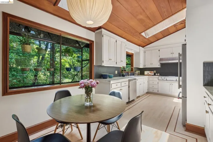 1090 Cragmont Ave, Berkeley, California 94708