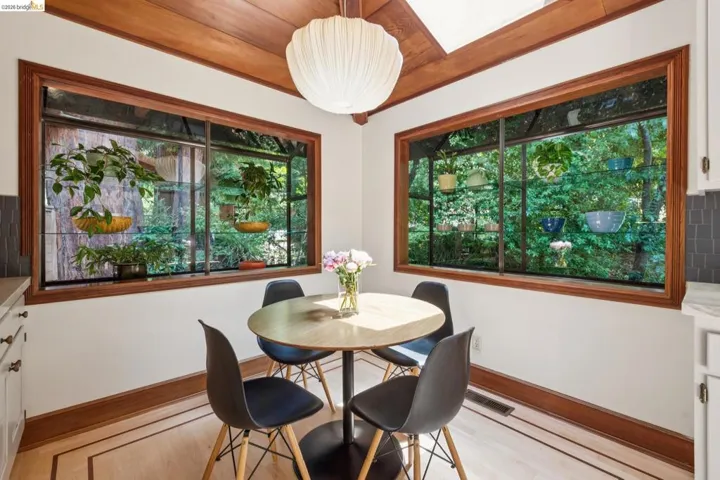 1090 Cragmont Ave, Berkeley, California 94708