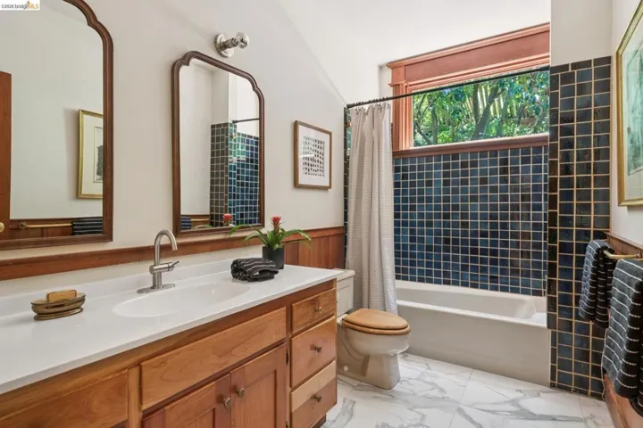1090 Cragmont Ave, Berkeley, California 94708