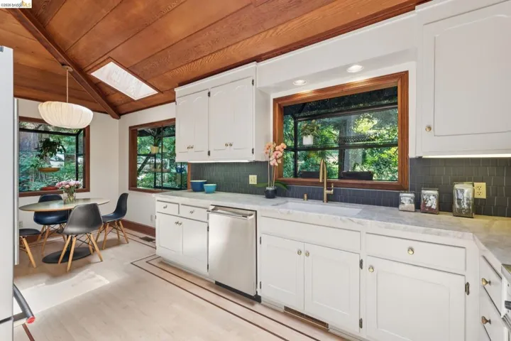 1090 Cragmont Ave, Berkeley, California 94708