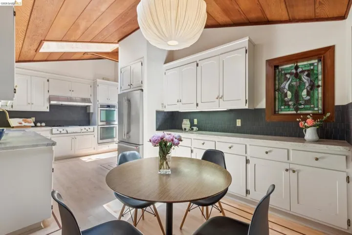 1090 Cragmont Ave, Berkeley, California 94708