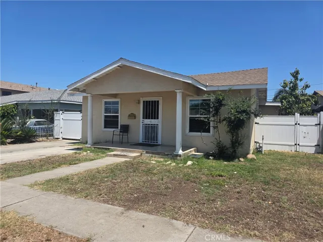 3509 W Flower, Fullerton, California 92833