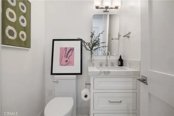 1212 Magnolia Avenue, Manhattan Beach, California 90266