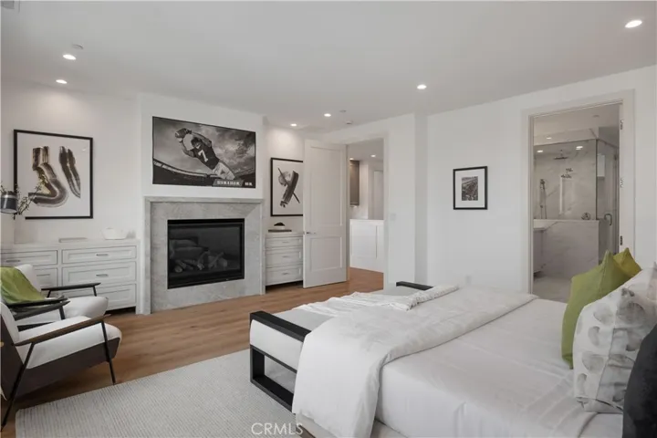 1212 Magnolia Avenue, Manhattan Beach, California 90266