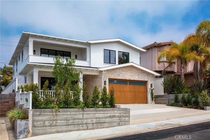 1212 Magnolia Avenue, Manhattan Beach, California 90266