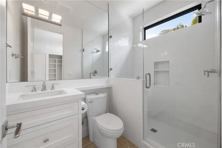 1212 Magnolia Avenue, Manhattan Beach, California 90266