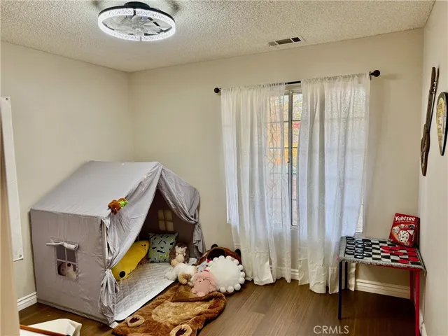 12966 Sundown, Victorville, California 92392
