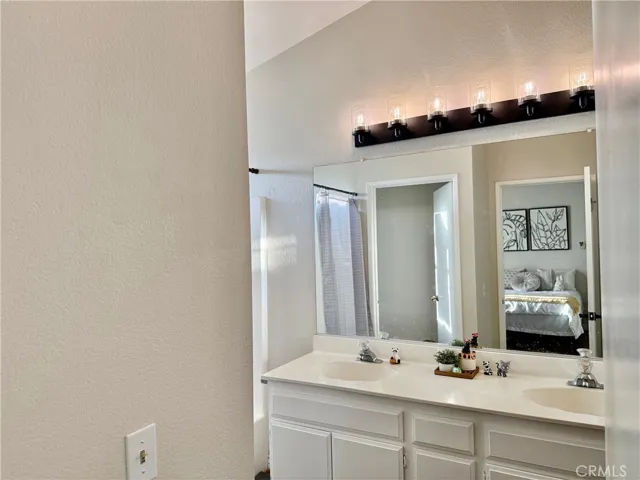 12966 Sundown, Victorville, California 92392